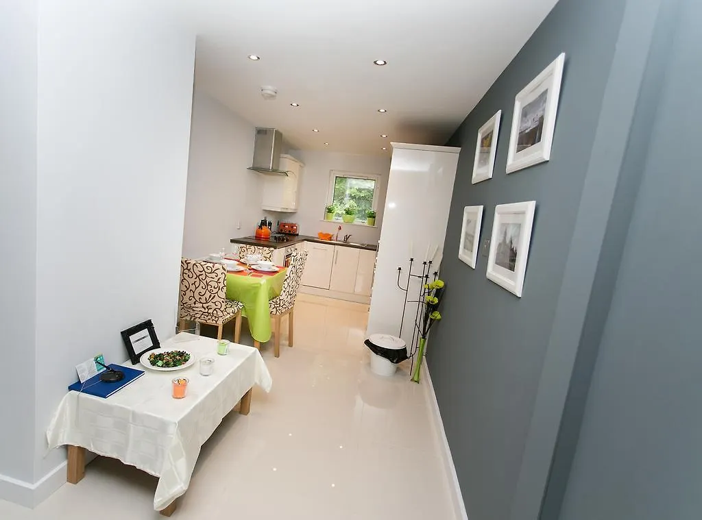 Rotter Court Apartment Belfast United Kingdom