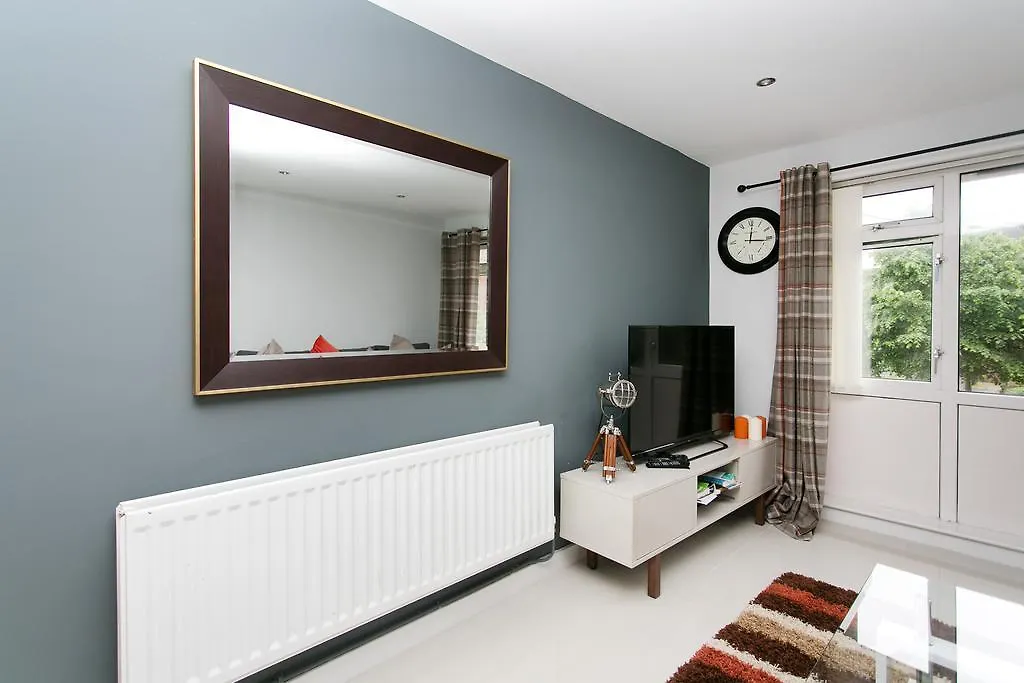 Rotter Court location